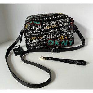 NWT DKNY Erin Camera Crossbody Bag